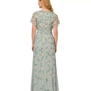 Adriana Papell Beaded Flutter Sleeve Dress size 12